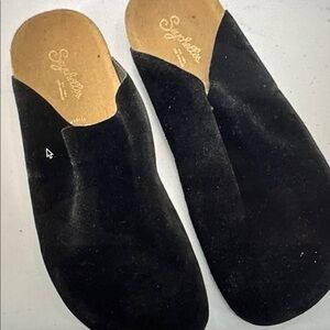 ✨NEW✨ SEYCHELLES Hard to Find Woven Slide clog mule Black US 8.5 sold out